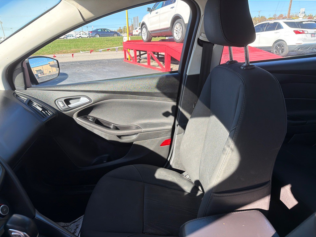 2018 Ford Focus Image 10