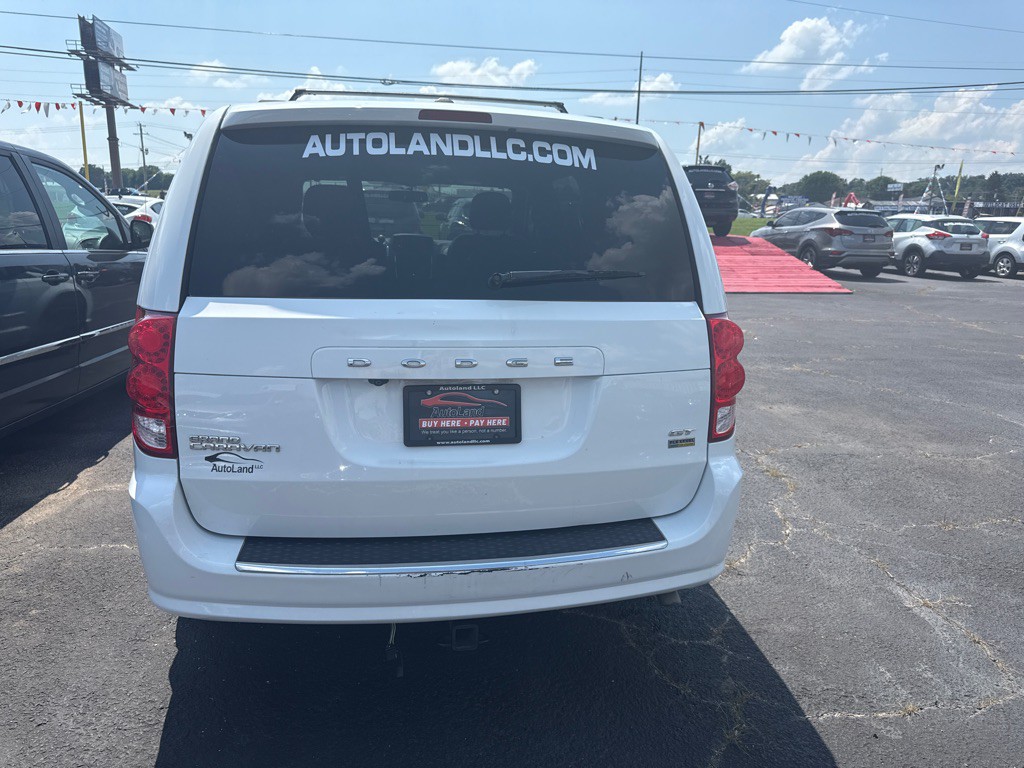 2017 Dodge Grand Caravan Image 5