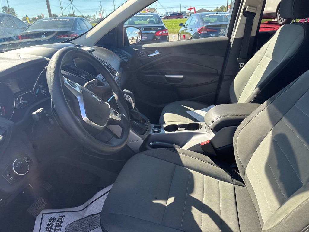 2016 Ford Escape Image 8