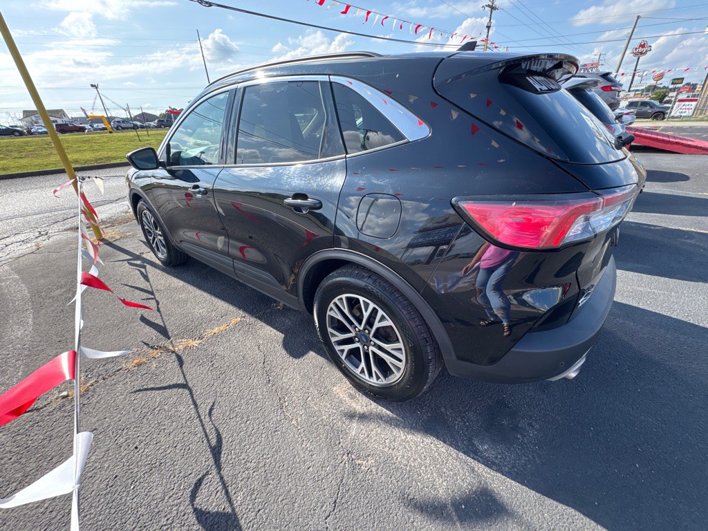 2020 Ford Escape Image 6