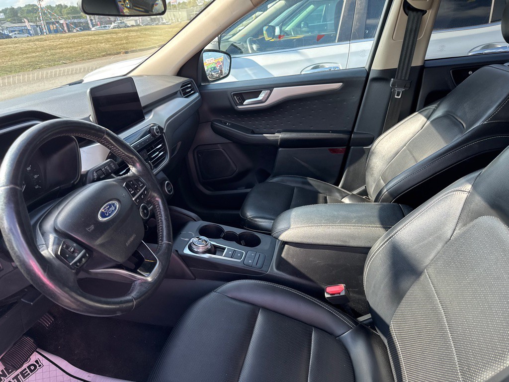 2020 Ford Escape Image 7