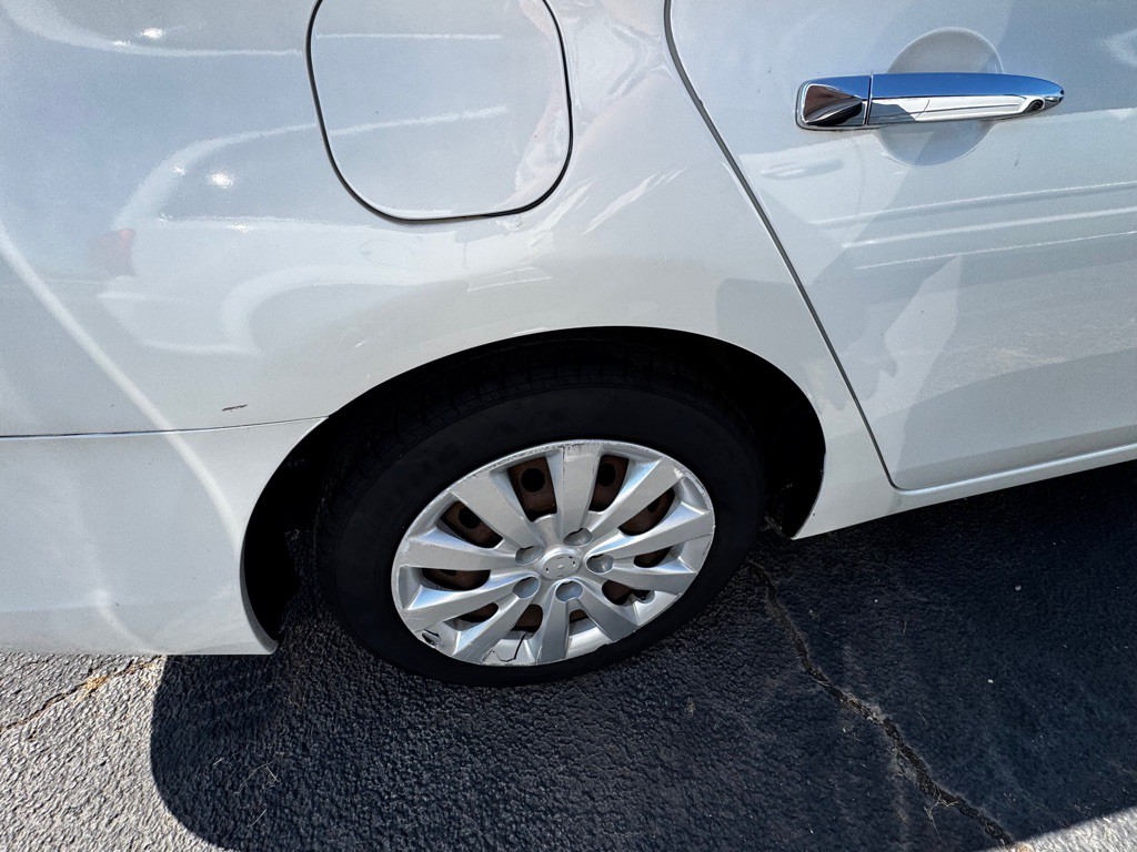 2013 Nissan Sentra Image 4