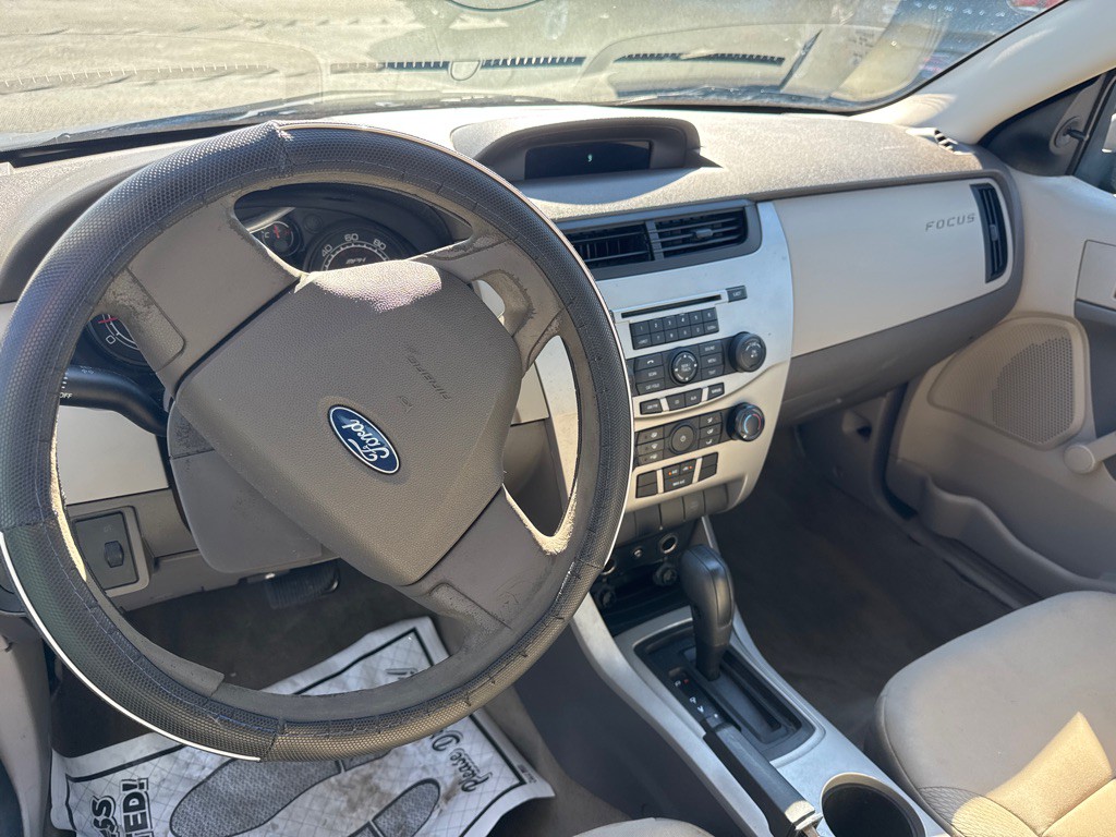 2008 Ford Focus Image 10