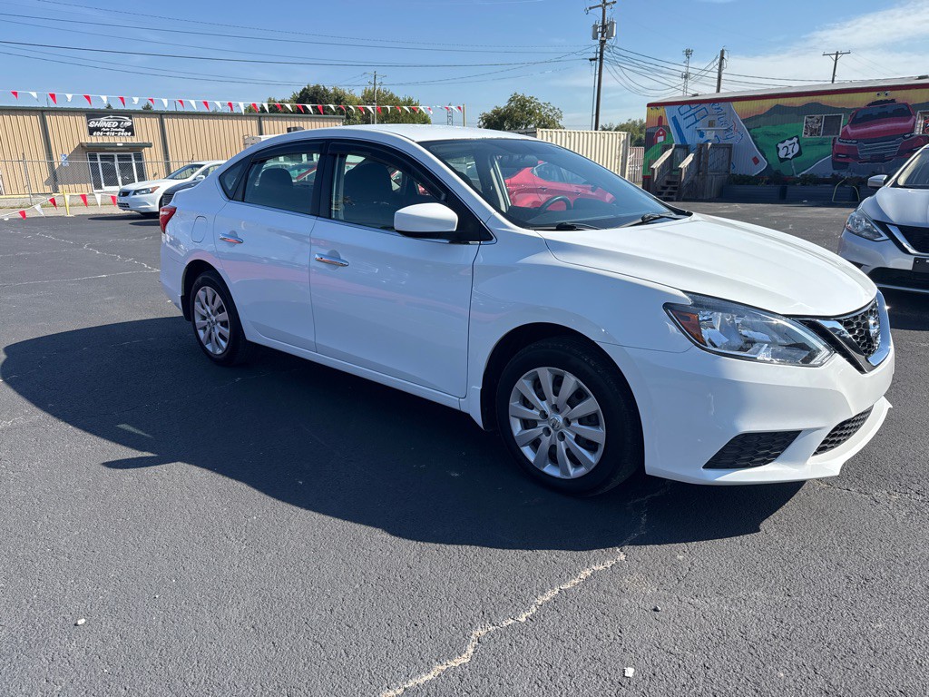 2016 Nissan Sentra Image 3