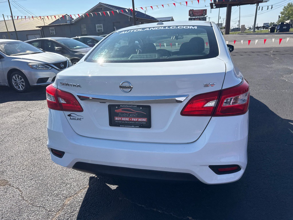 2016 Nissan Sentra Image 5