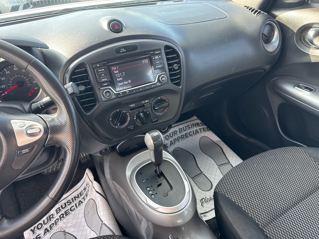 2015 Nissan Juke Image 10