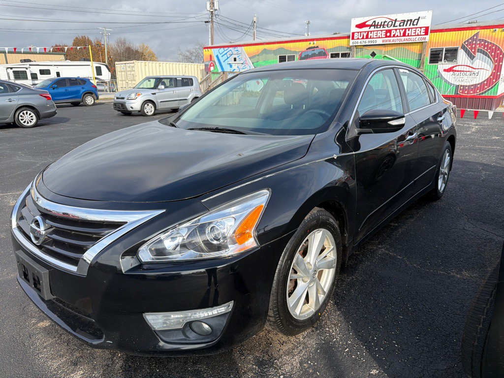 2014 Nissan Altima Image 1