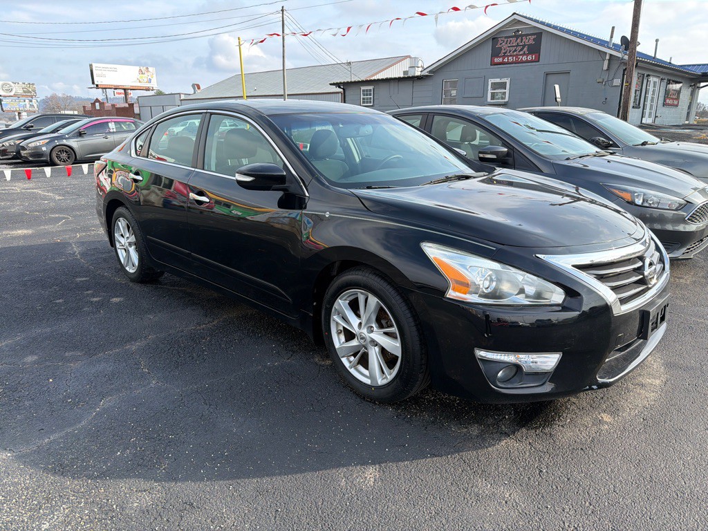 2014 Nissan Altima Image 2