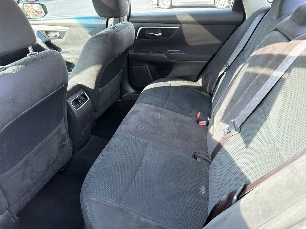2014 Nissan Altima Image 11