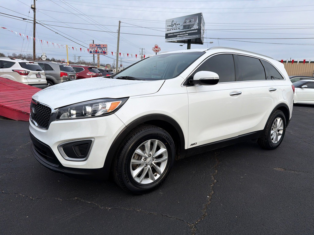 2018 Kia Sorento Image 1