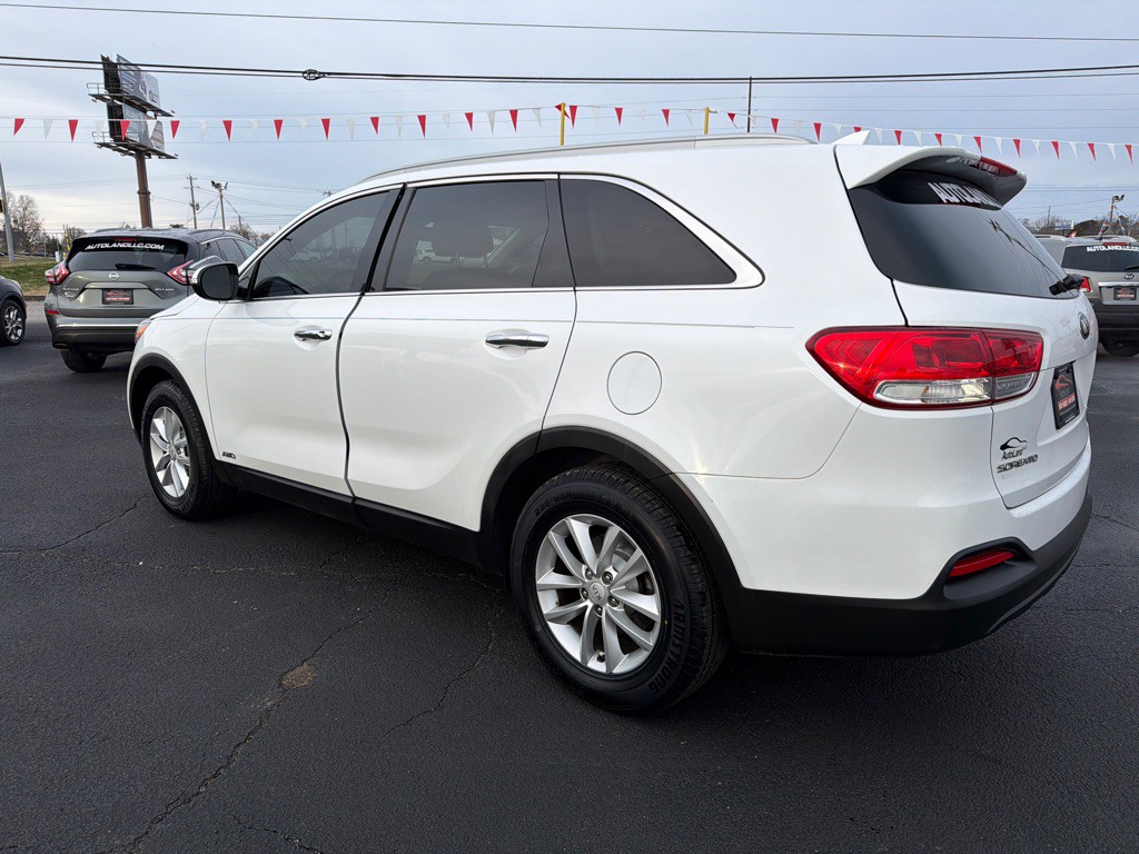 2018 Kia Sorento Image 4