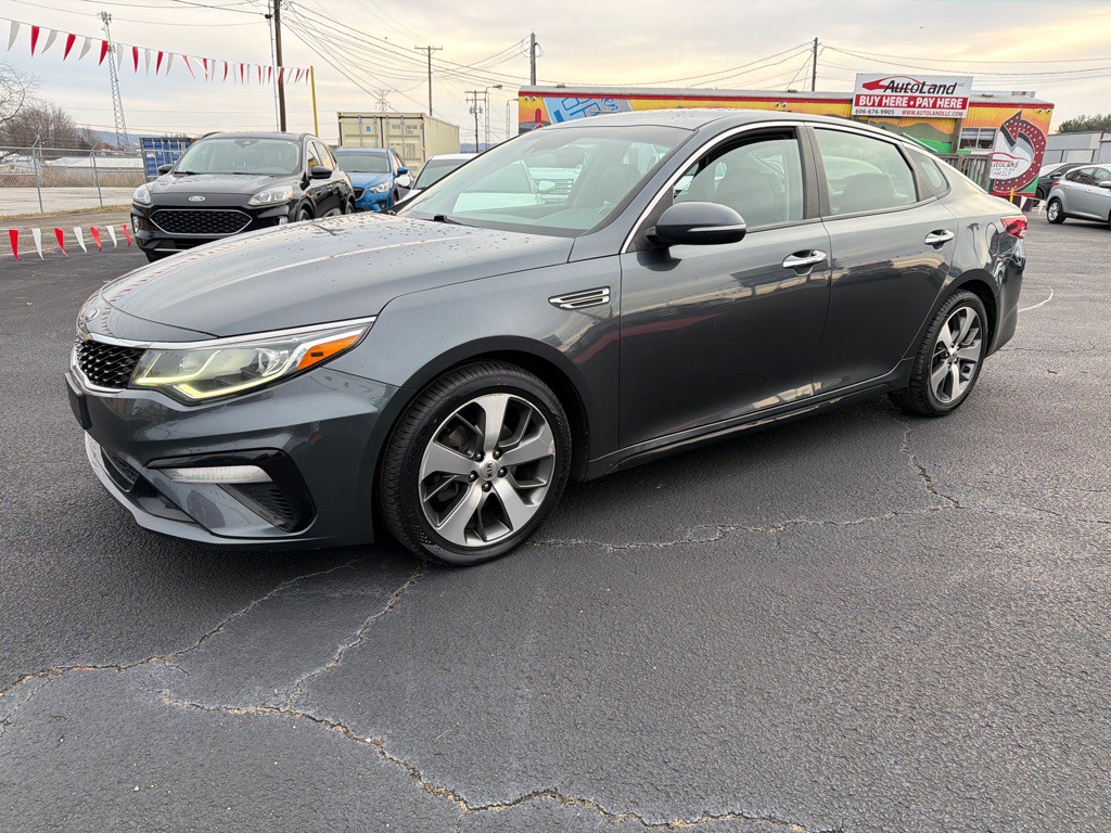 2019 Kia Optima Image 1