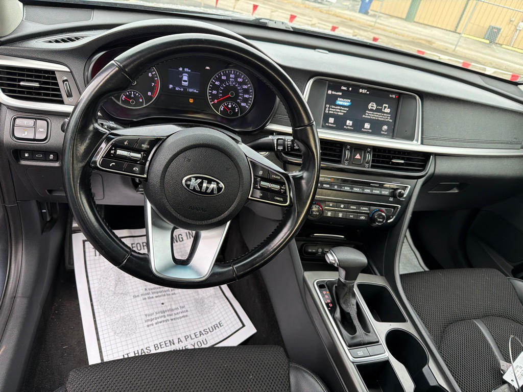 2019 Kia Optima Image 10