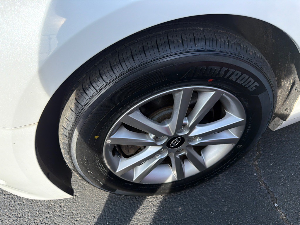 2017 Hyundai Sonata Image 7