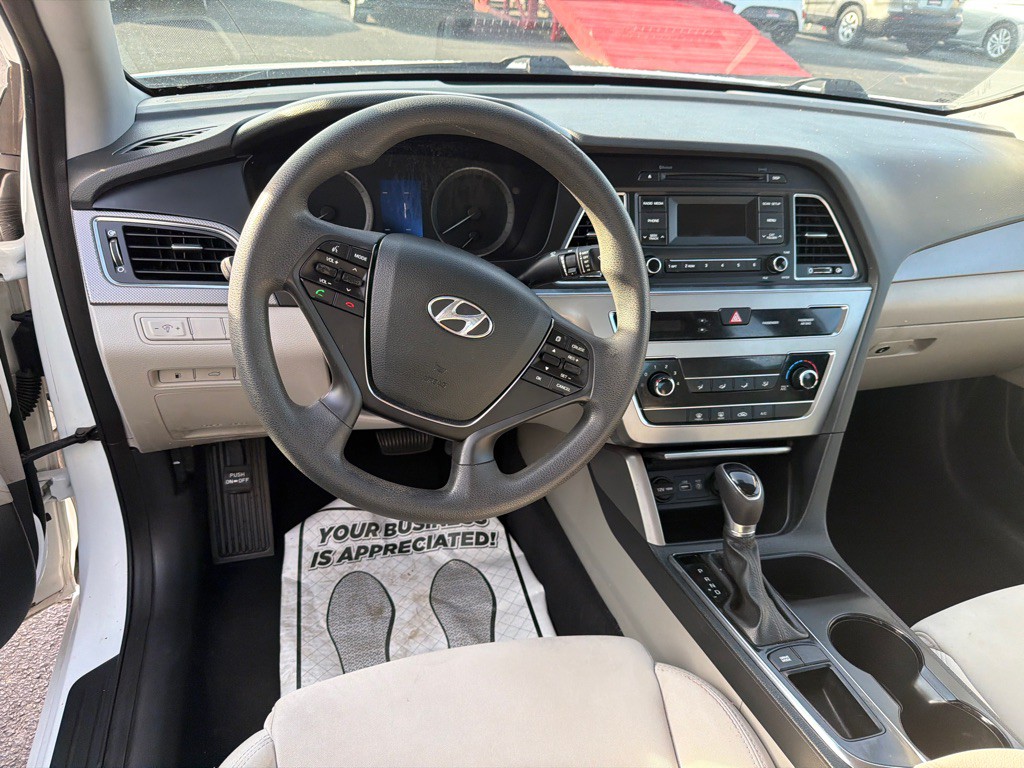 2017 Hyundai Sonata Image 11