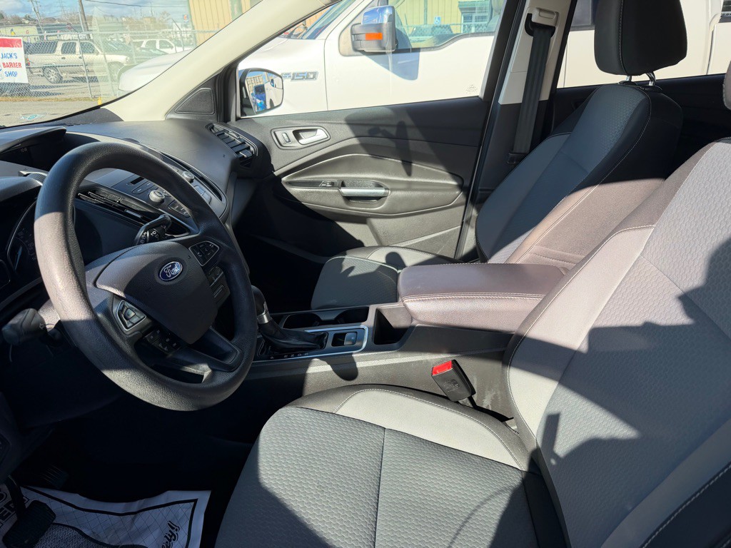 2017 Ford Escape Image 8