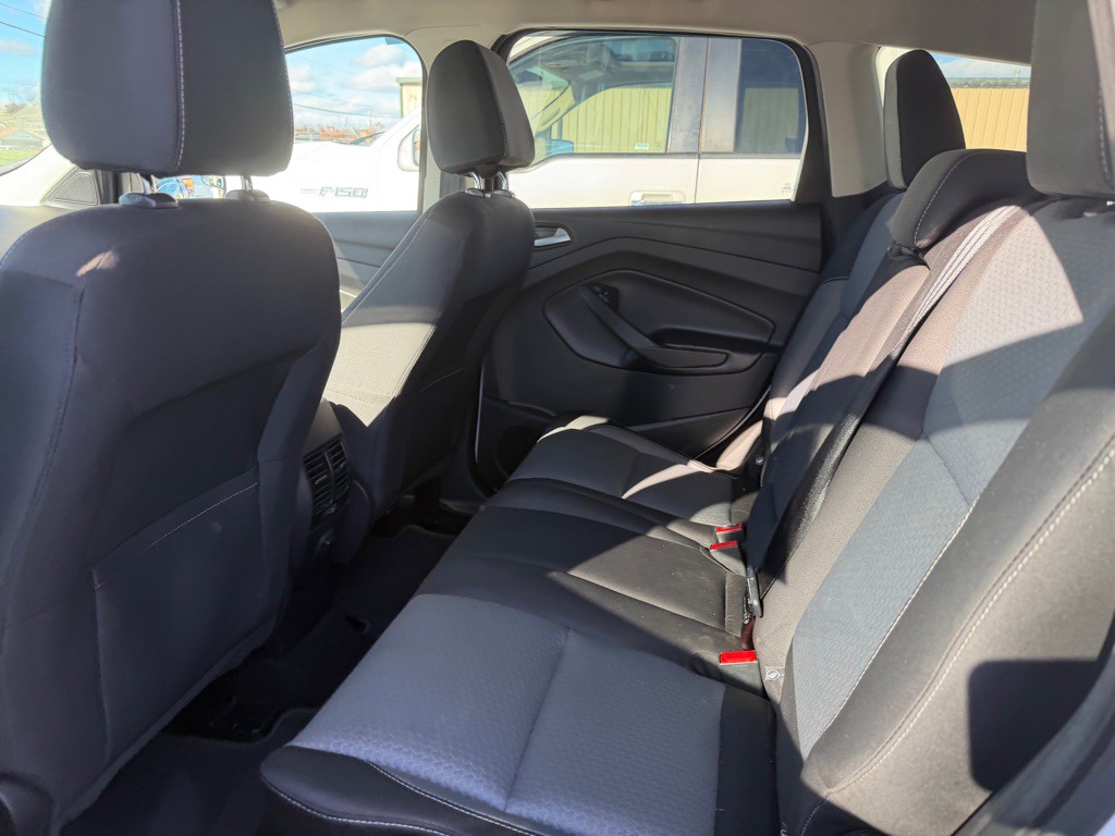 2017 Ford Escape Image 11