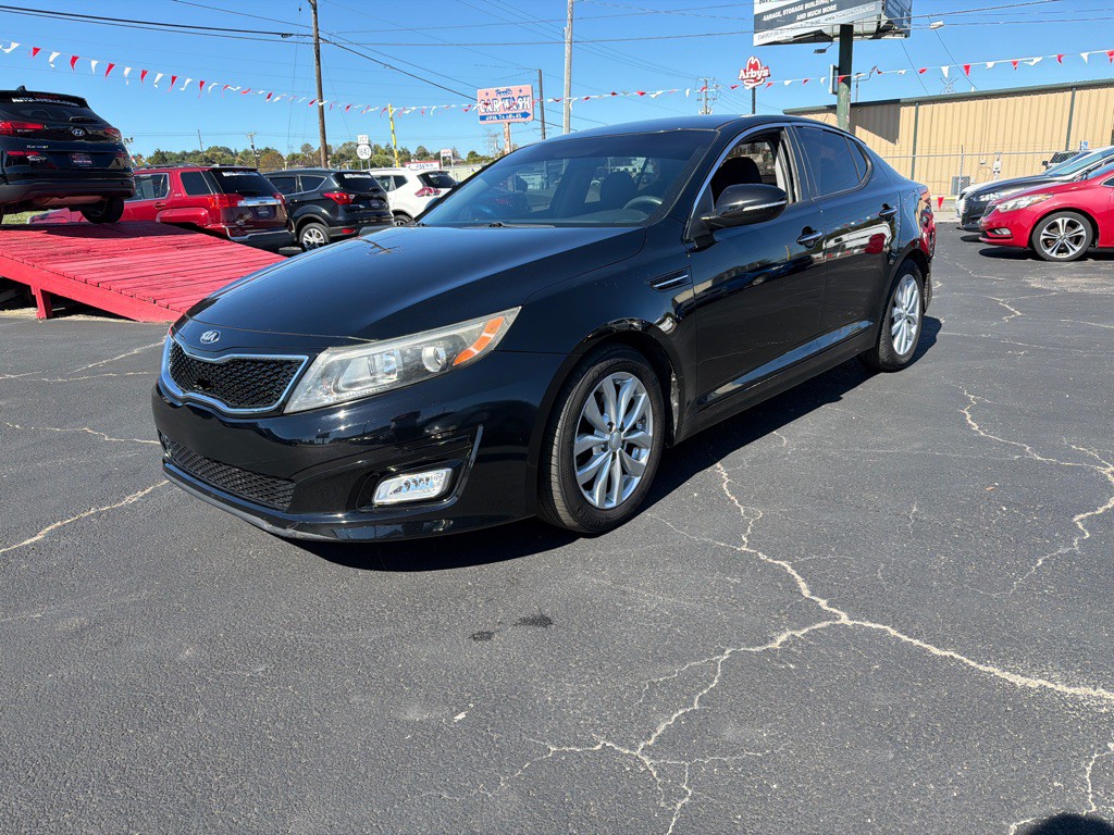 2015 Kia Optima Image 1