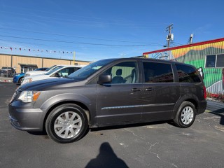 Image for 2015 Chrysler Town & Country Touring ID: 7042498