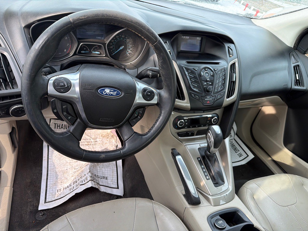 2012 Ford Focus Image 8