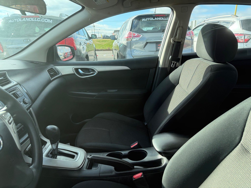 2015 Nissan Sentra Image 6