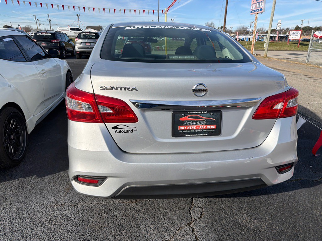 2019 Nissan Sentra Image 5