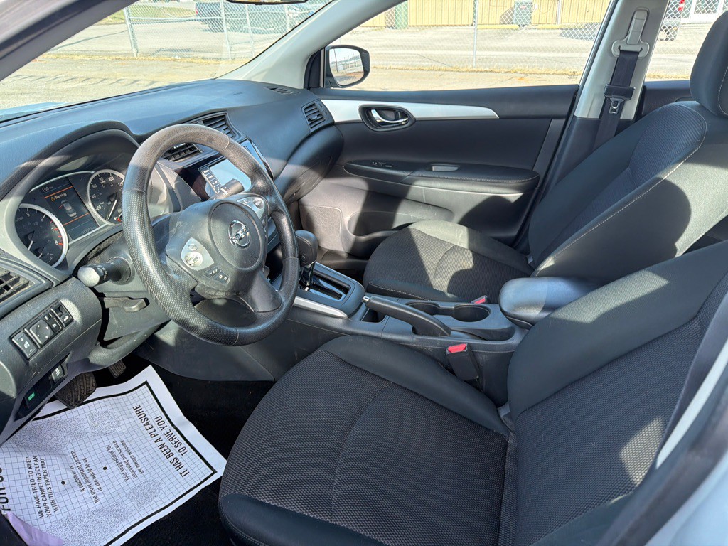 2019 Nissan Sentra Image 7