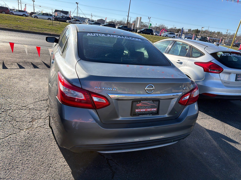 2016 Nissan Altima Image 6