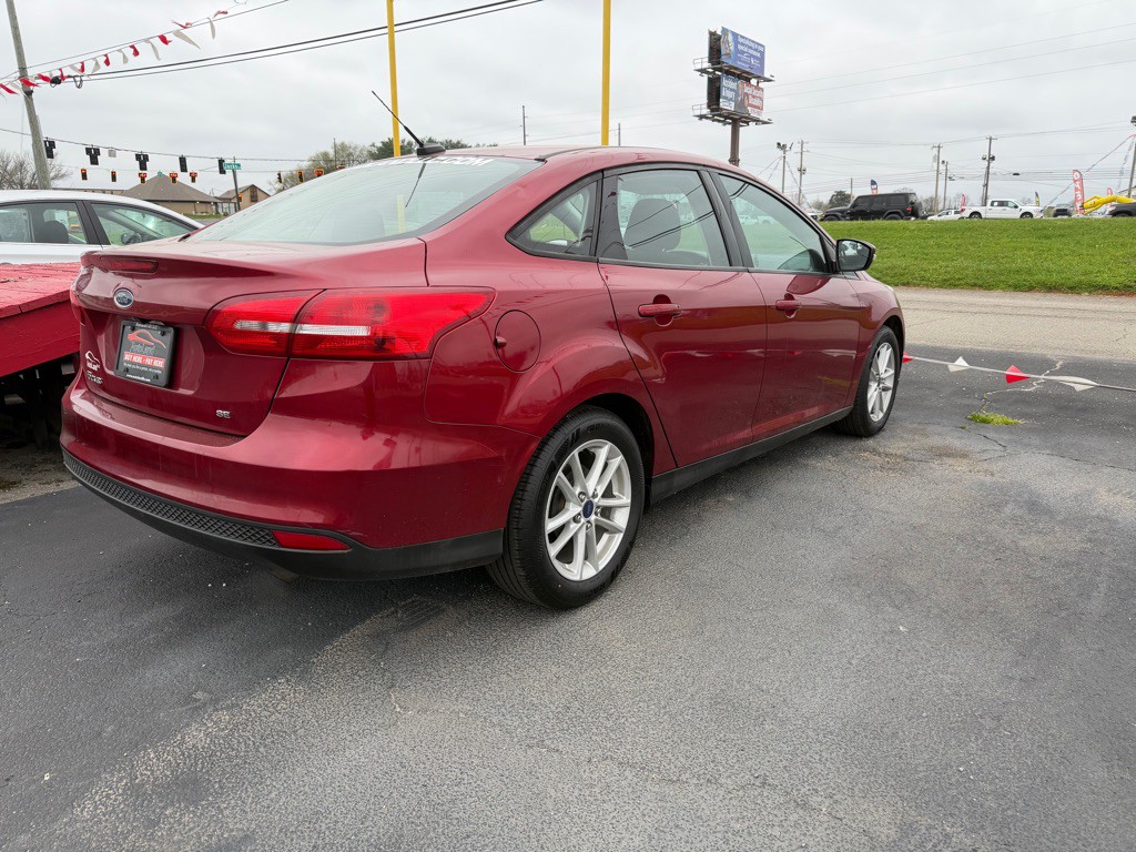 2015 Ford Focus Image 3