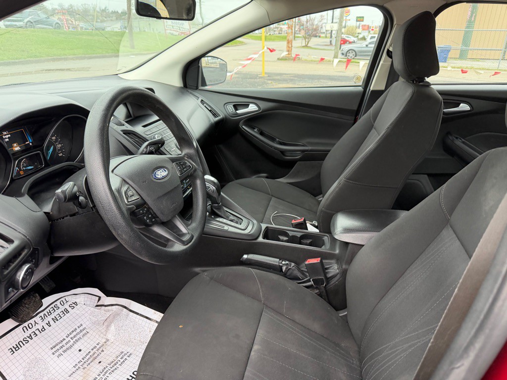 2015 Ford Focus Image 6