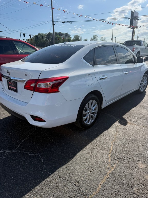 2019 Nissan Sentra Image 3
