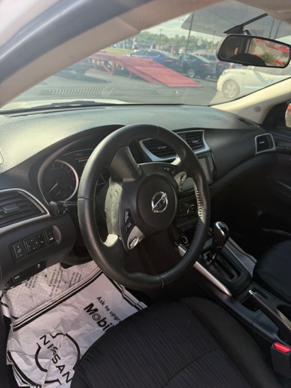 2019 Nissan Sentra Image 6