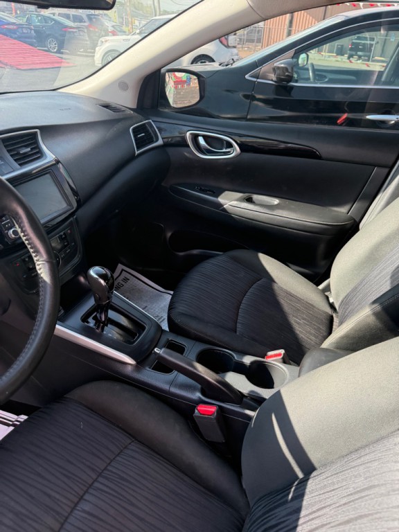 2019 Nissan Sentra Image 7