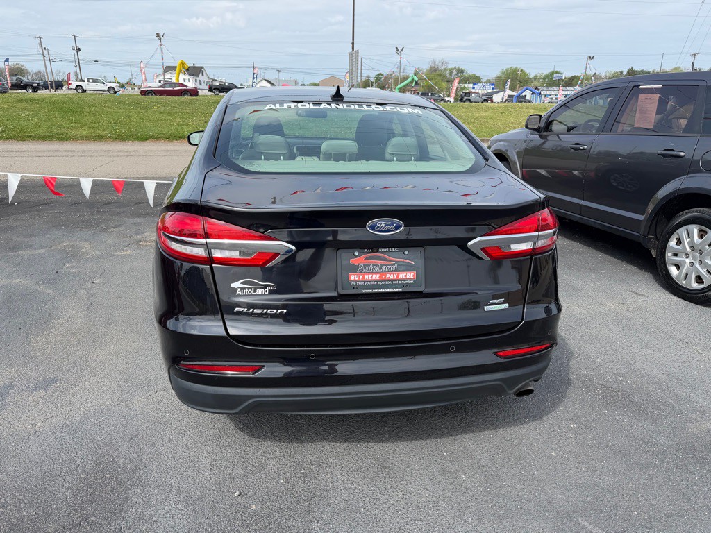 2019 Ford Fusion Image 5