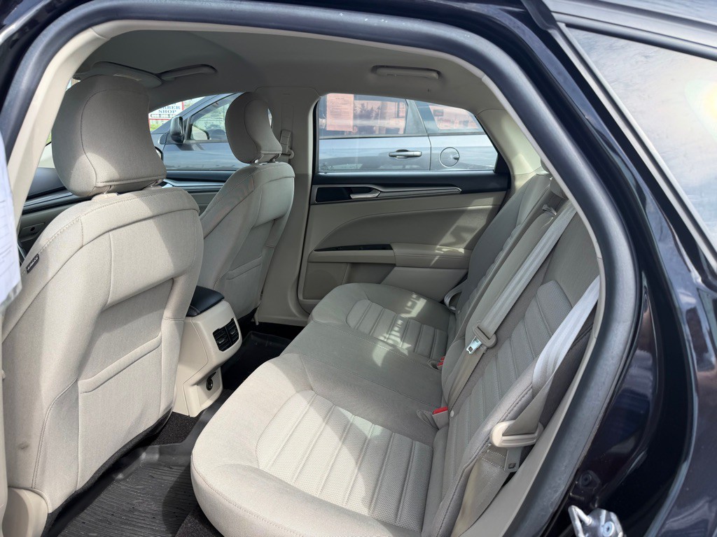 2019 Ford Fusion Image 8