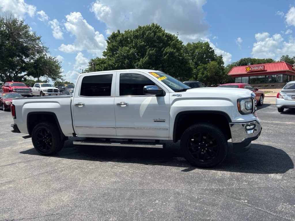 2018 GMC Sierra Image 7