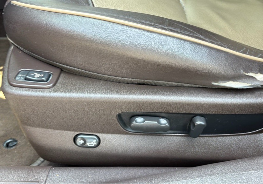 2010 Chevrolet Malibu Image 10