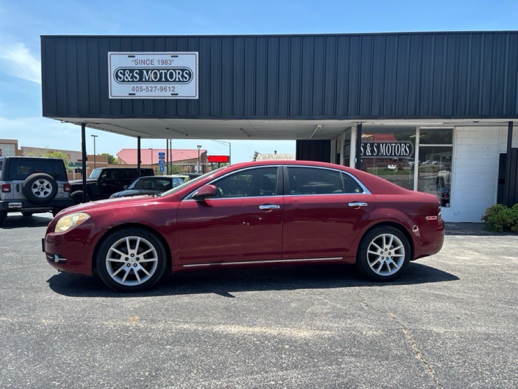 2010 Chevrolet Malibu Image 23