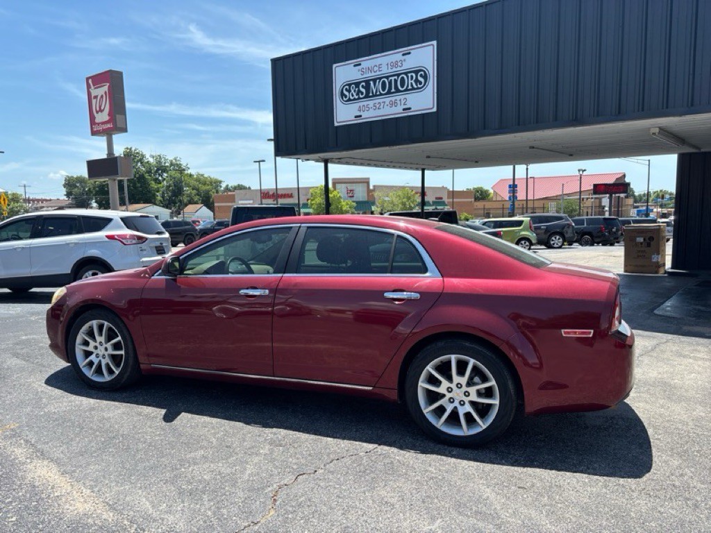 2010 Chevrolet Malibu Image 25