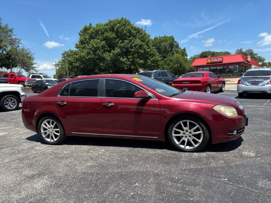 2010 Chevrolet Malibu Image 29
