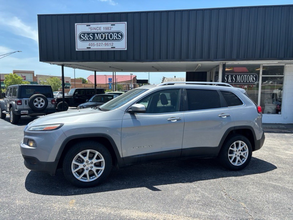 2014 Jeep Cherokee Image 18