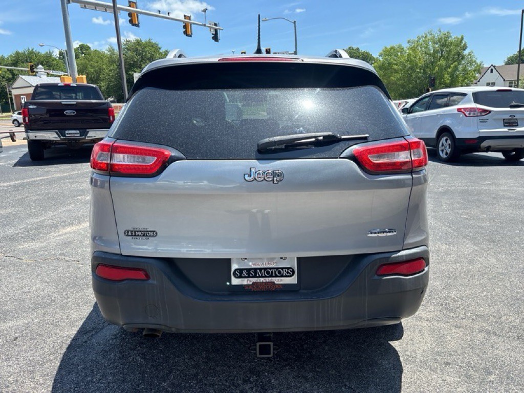 2014 Jeep Cherokee Image 21