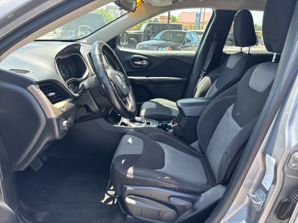 2014 Jeep Cherokee Image 26