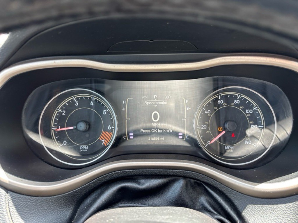 2014 Jeep Cherokee Image 28