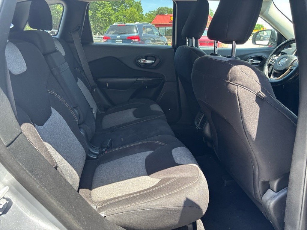 2014 Jeep Cherokee Image 36