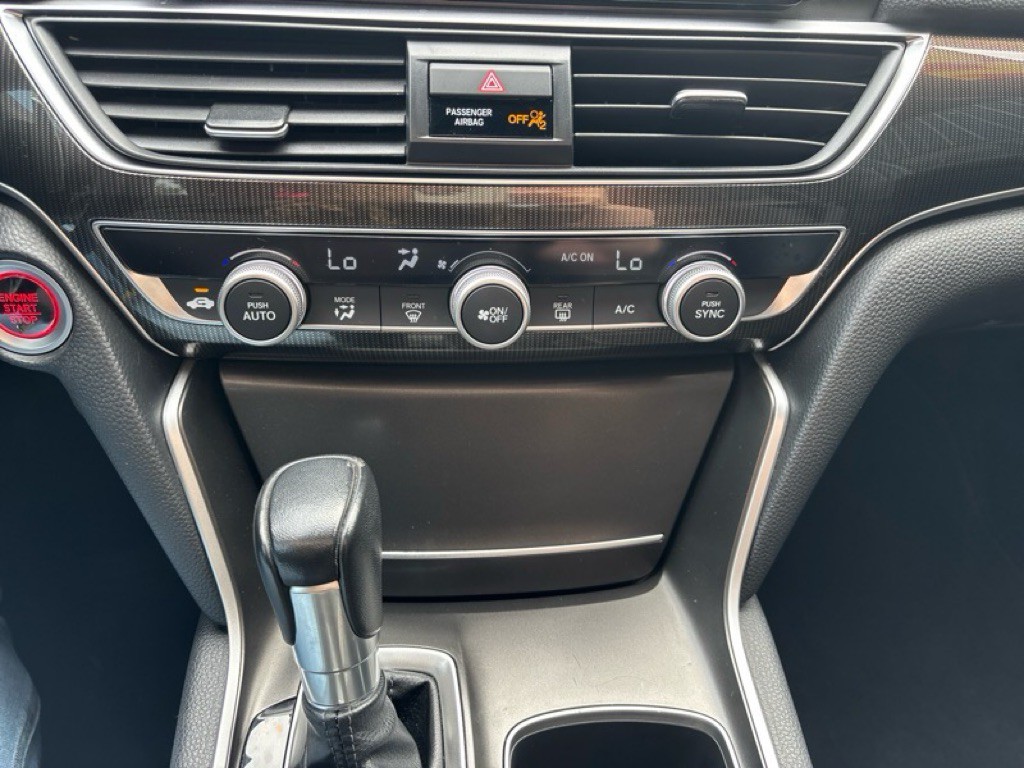 2022 Honda Accord Image 16