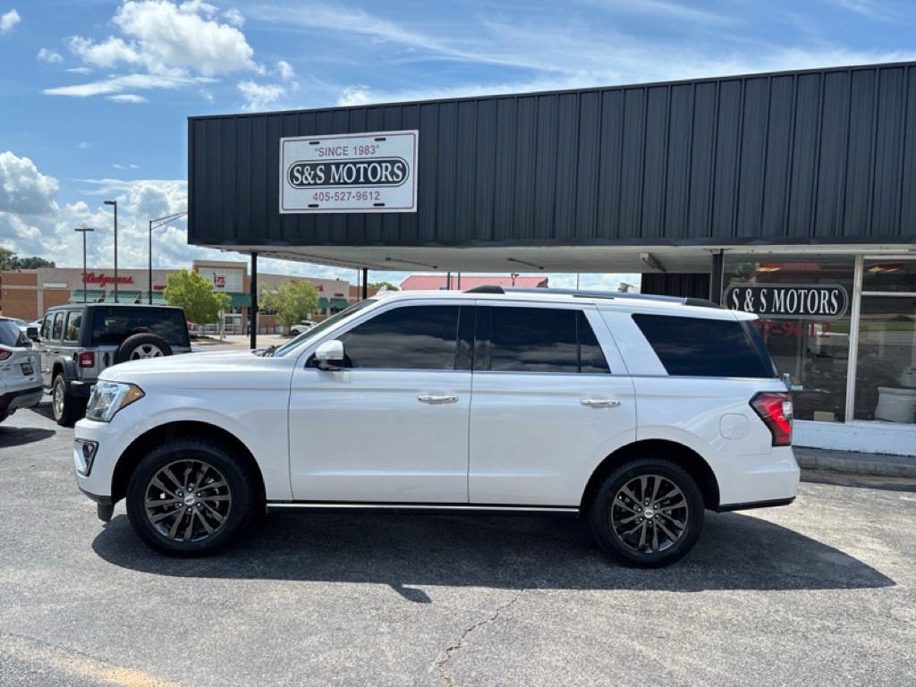 2019 Ford Expedition Image 2
