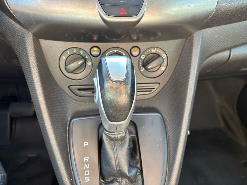 2016 Ford Transit Connect Image 14