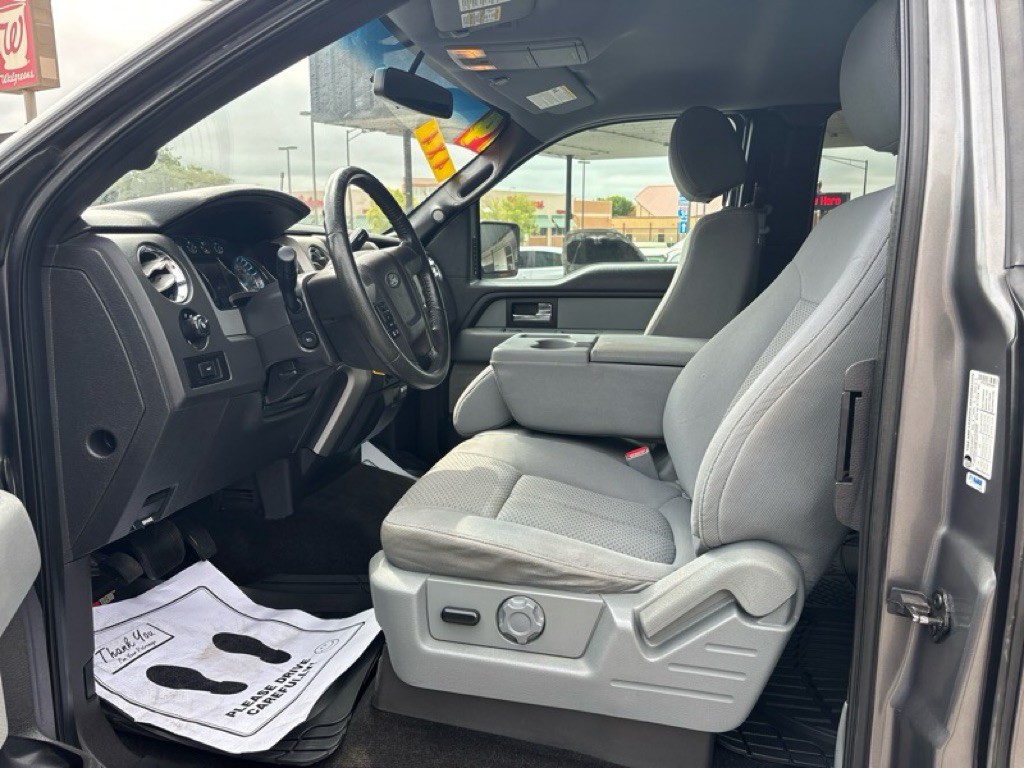 2014 Ford F-150 Image 9