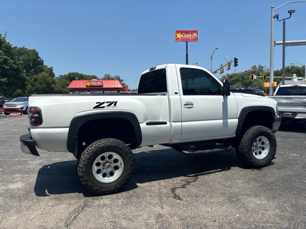 2002 Chevrolet Silverado 1500 Image 5